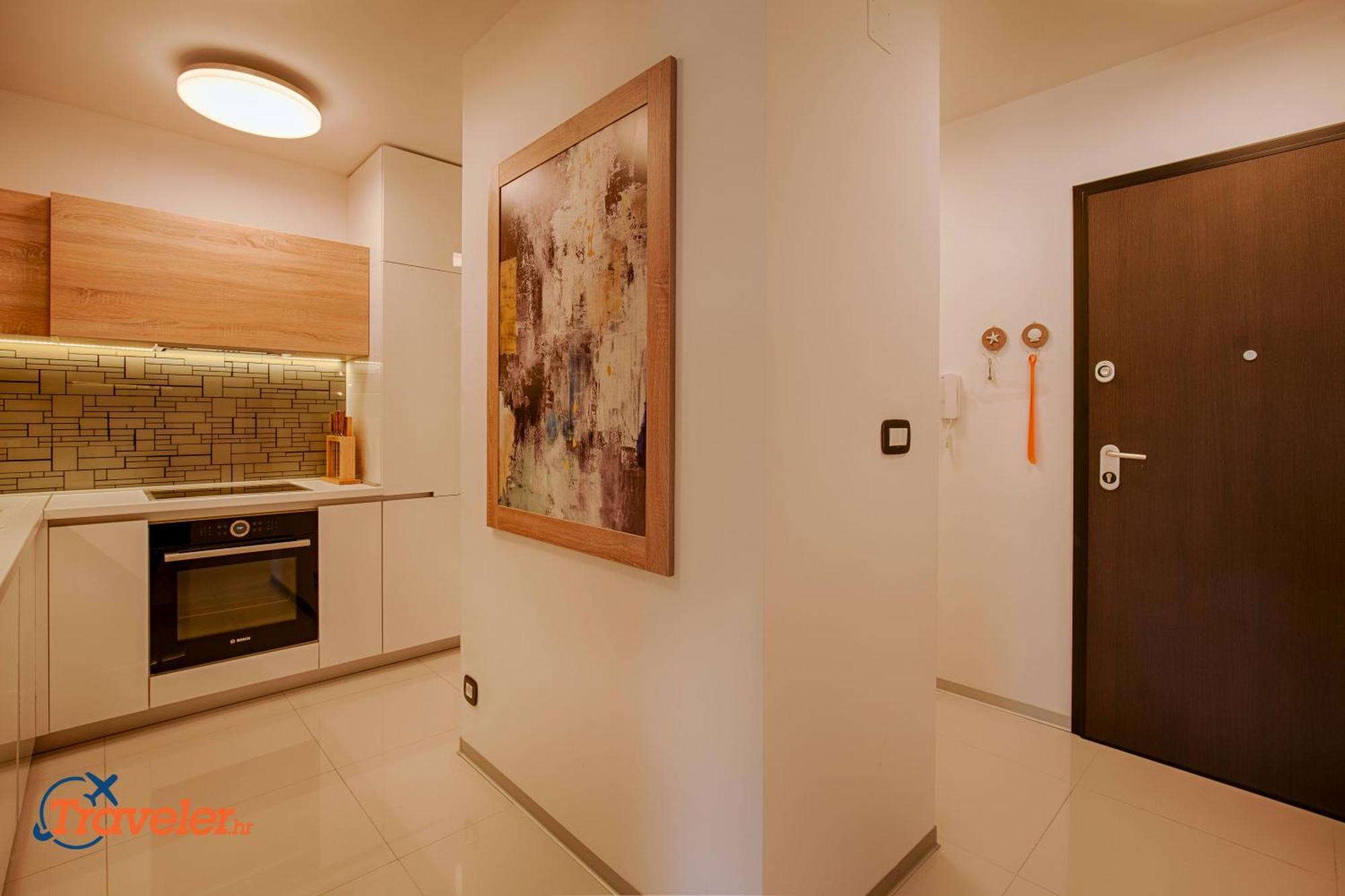 Deluxe New Apartments - Few Steps From The Beach - Luxury Holiday With Style - By Traveler Tourist Agency Krk Krk Town Exteriér fotografie