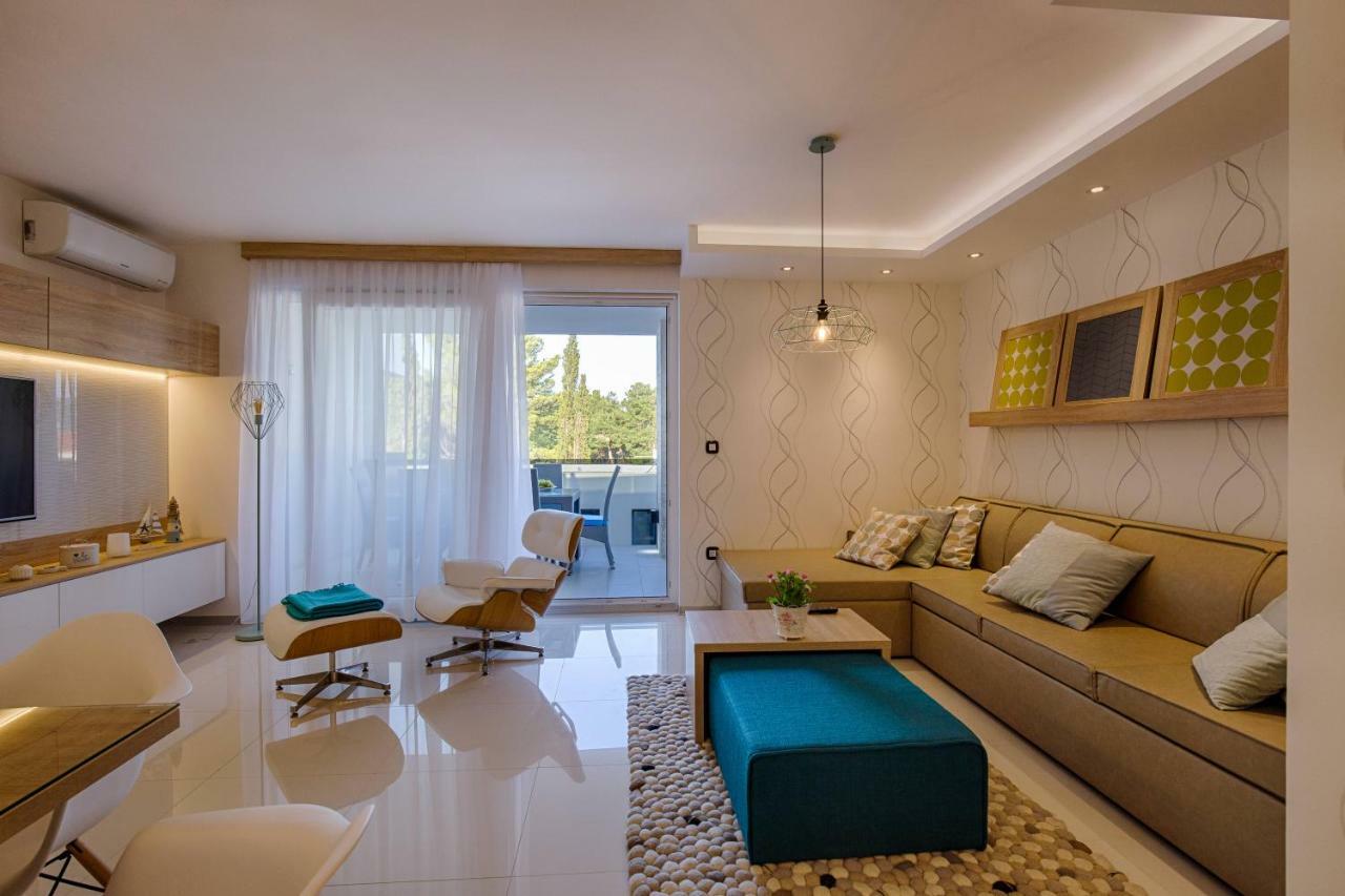 Deluxe New Apartments - Few Steps From The Beach - Luxury Holiday With Style - By Traveler Tourist Agency Krk Krk Town Exteriér fotografie