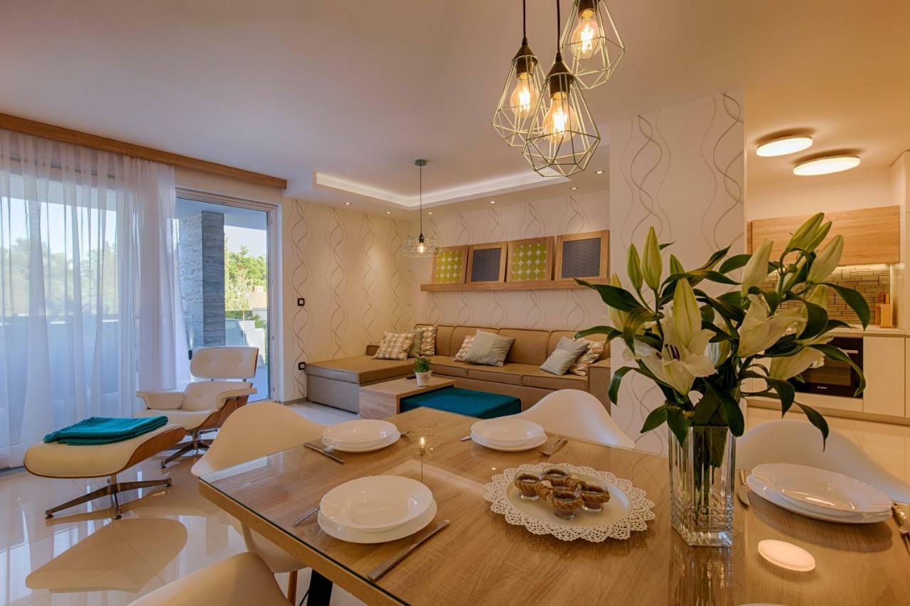 Deluxe New Apartments - Few Steps From The Beach - Luxury Holiday With Style - By Traveler Tourist Agency Krk Krk Town Exteriér fotografie