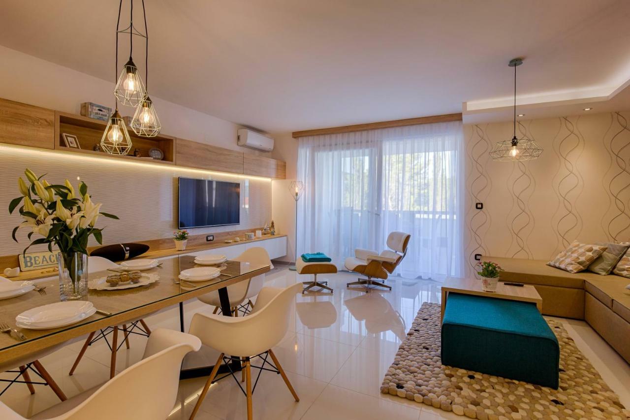 Deluxe New Apartments - Few Steps From The Beach - Luxury Holiday With Style - By Traveler Tourist Agency Krk Krk Town Exteriér fotografie